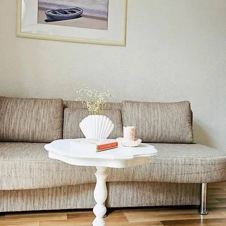 Apartment 1-bedroom Apartment, 10 Minutes From The City Center Makarska