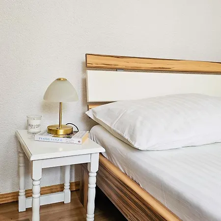 1-bedroom Apartment, 10 Minutes From The City Center *